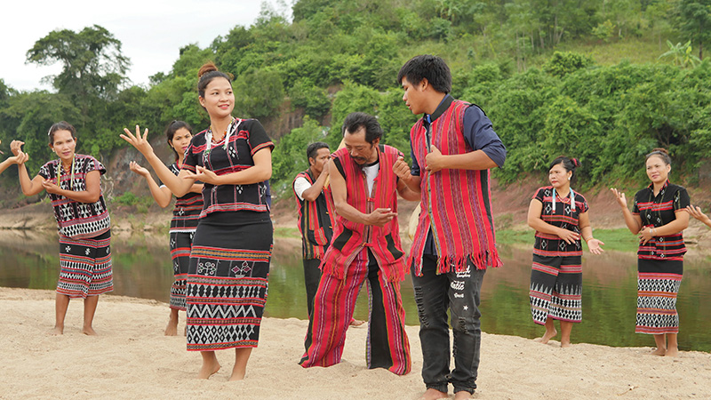 Tăng cường tình đoàn kết nơi biên giới (28/4/2018)